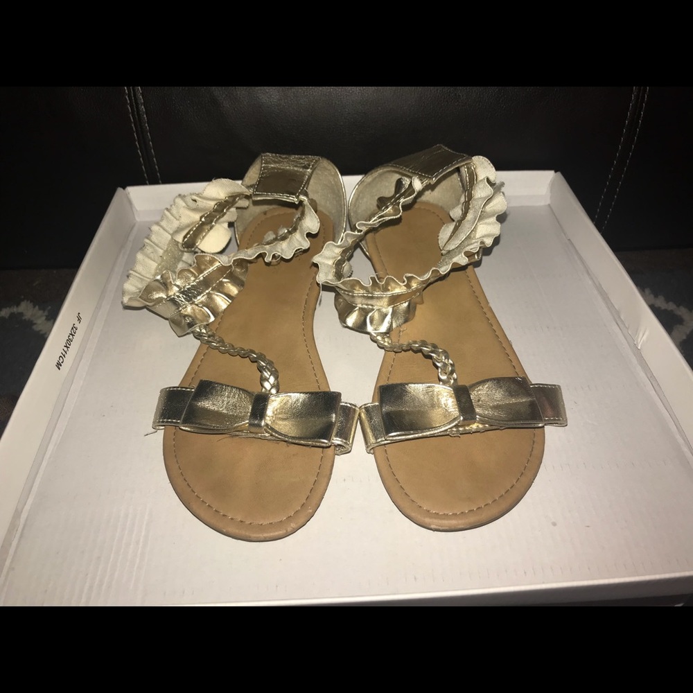 Velcro sandals